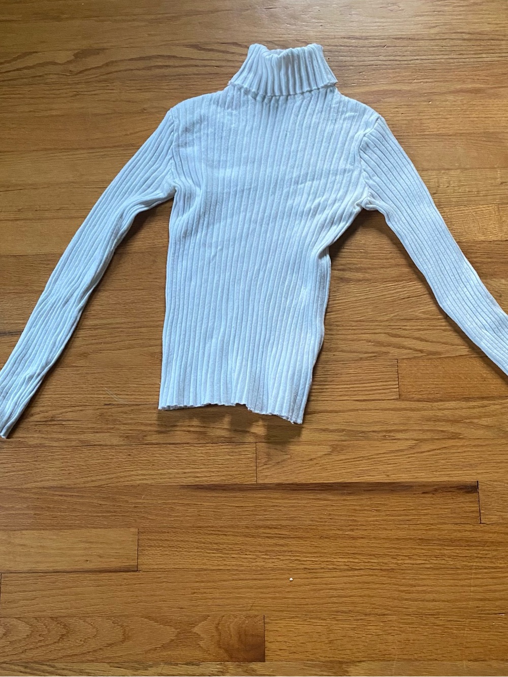 SHEIN White Ribbed Turtleneck Sweater
